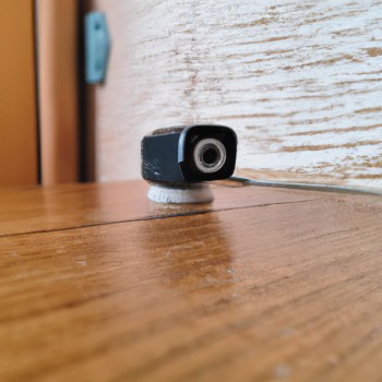 Existe-t-il des objets décoratifs avec caméra espion qui sont étanches ?