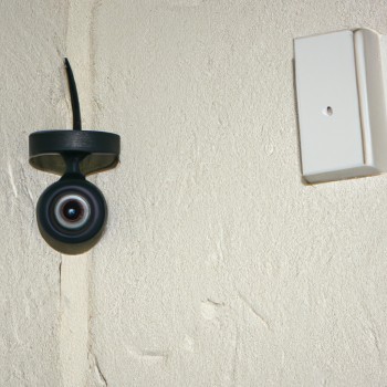 Quels sont les avantages d'utiliser des boutons de chemises espions ?
