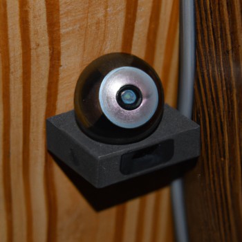 Combien coûte une caméra espion en forme de bouton ?